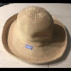 Wallaroo Hat Company Petite Victoria … 100% ‘Tan’ Poly-Straw Hat